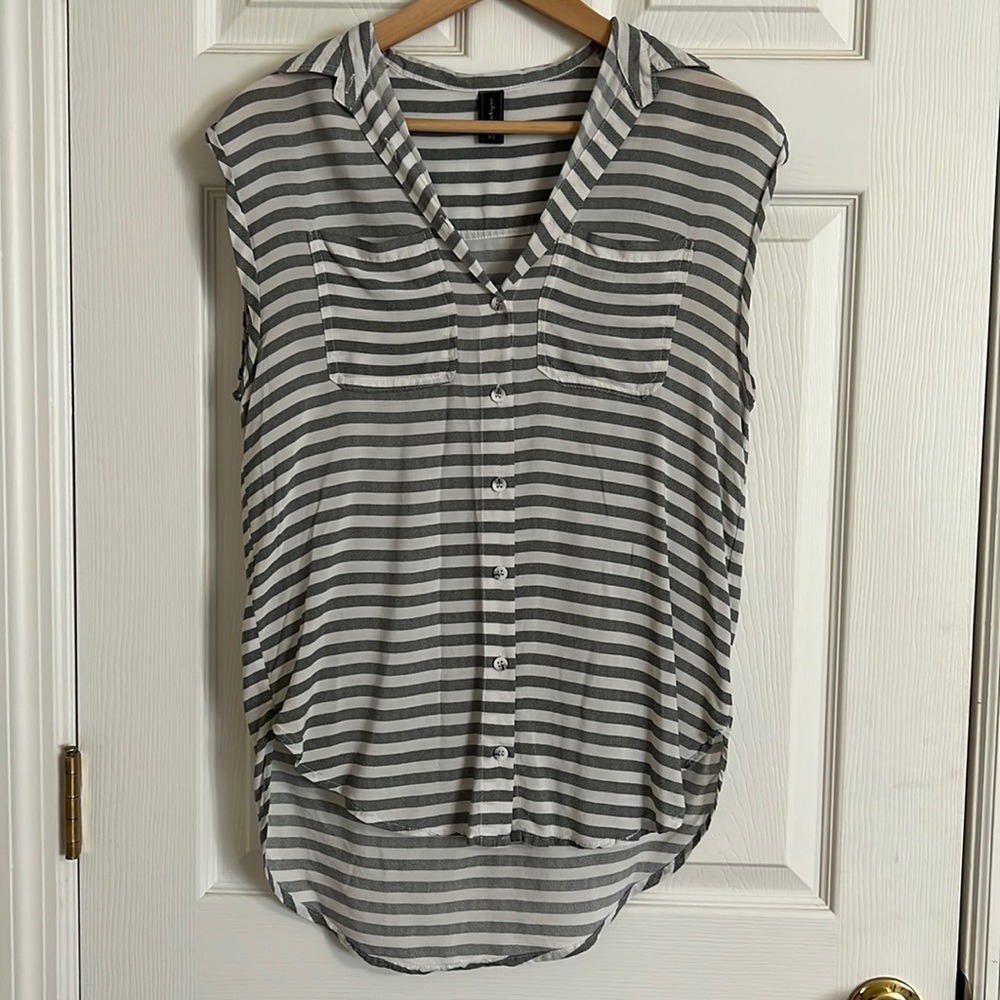 Grey striped tunic